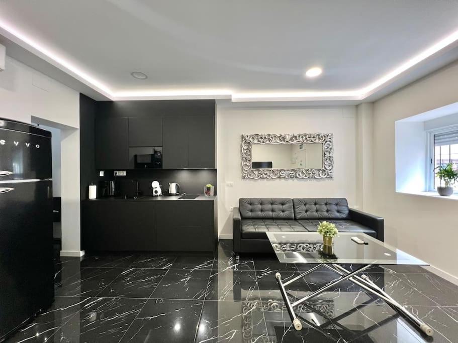 Bosco & Private Terrace By Ele Apartments Malaga Luaran gambar